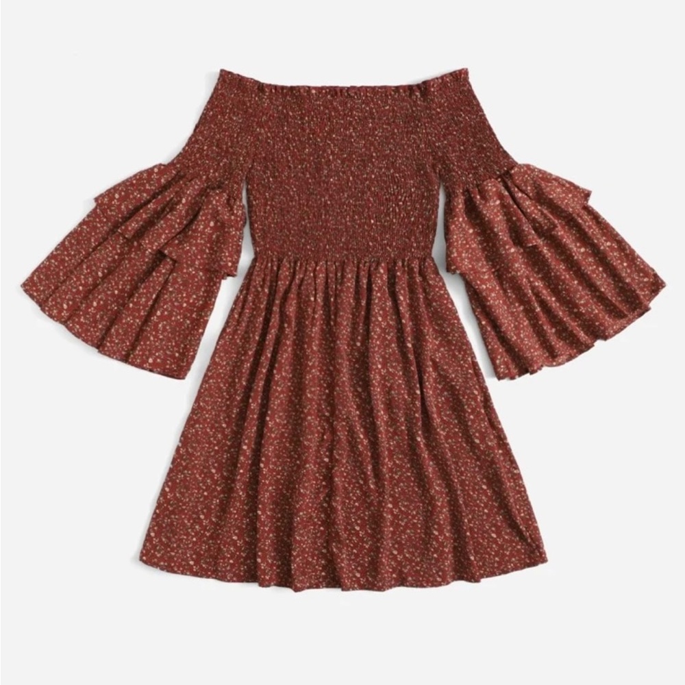 Plus Ditsy Floral Shirred Bodice Bardot Dress in rust brown. Size 16.